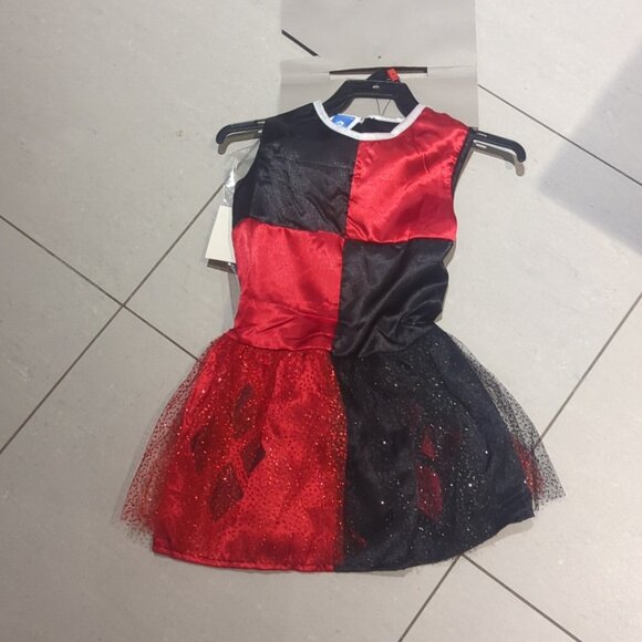 Harley Quinn Kids Costume - Red and Black Size S 4-6 - Picture 4 of 6
